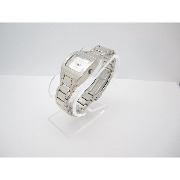 Women Sketchers Quartz WR Analog 28mm Dial Causal Round Watch (F875) - Picture 8 of 12